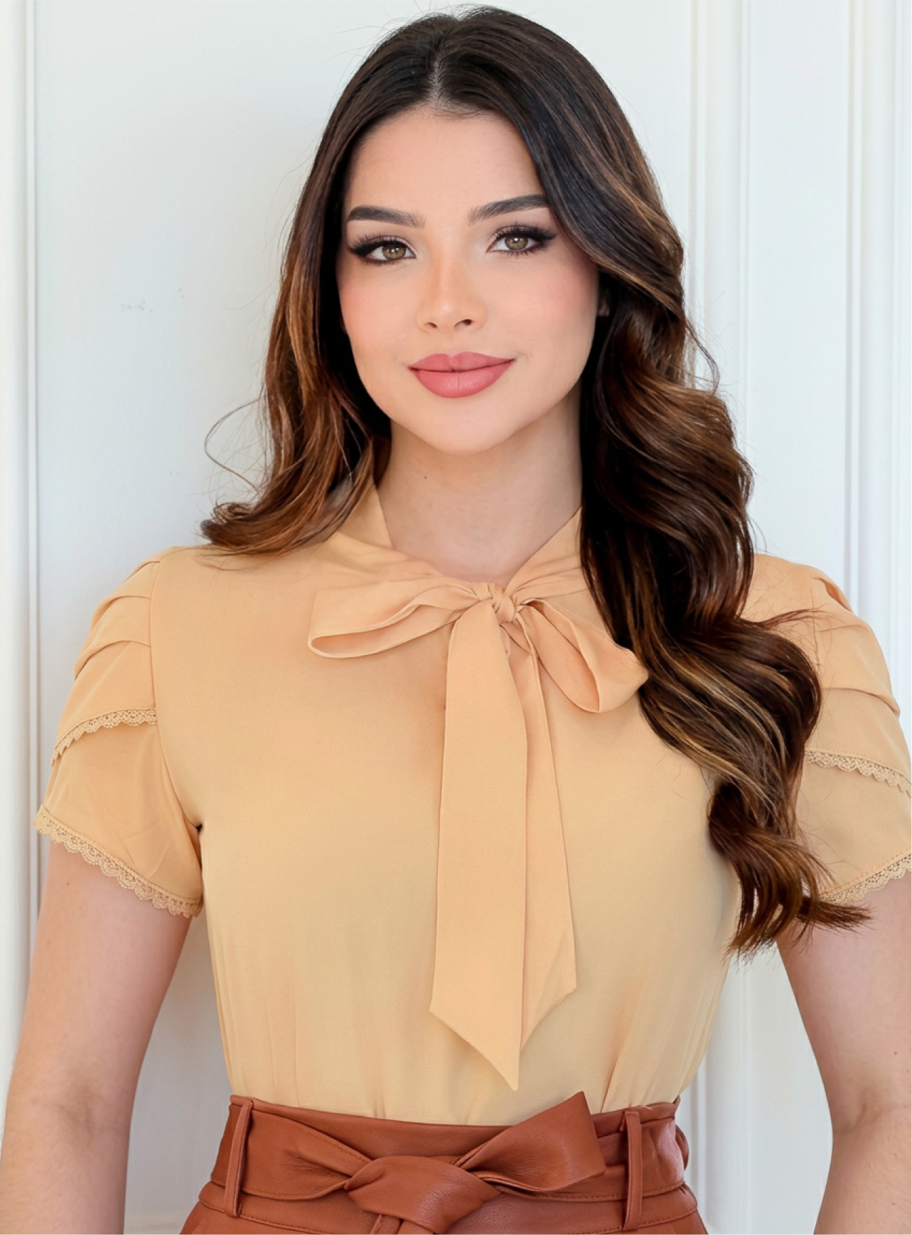 Blusa Firmeza — mangas longas com botões pérola